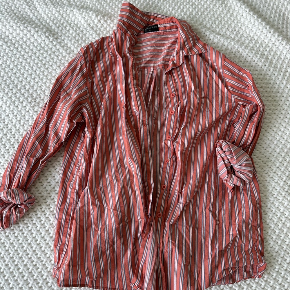 white fox botton down shirt